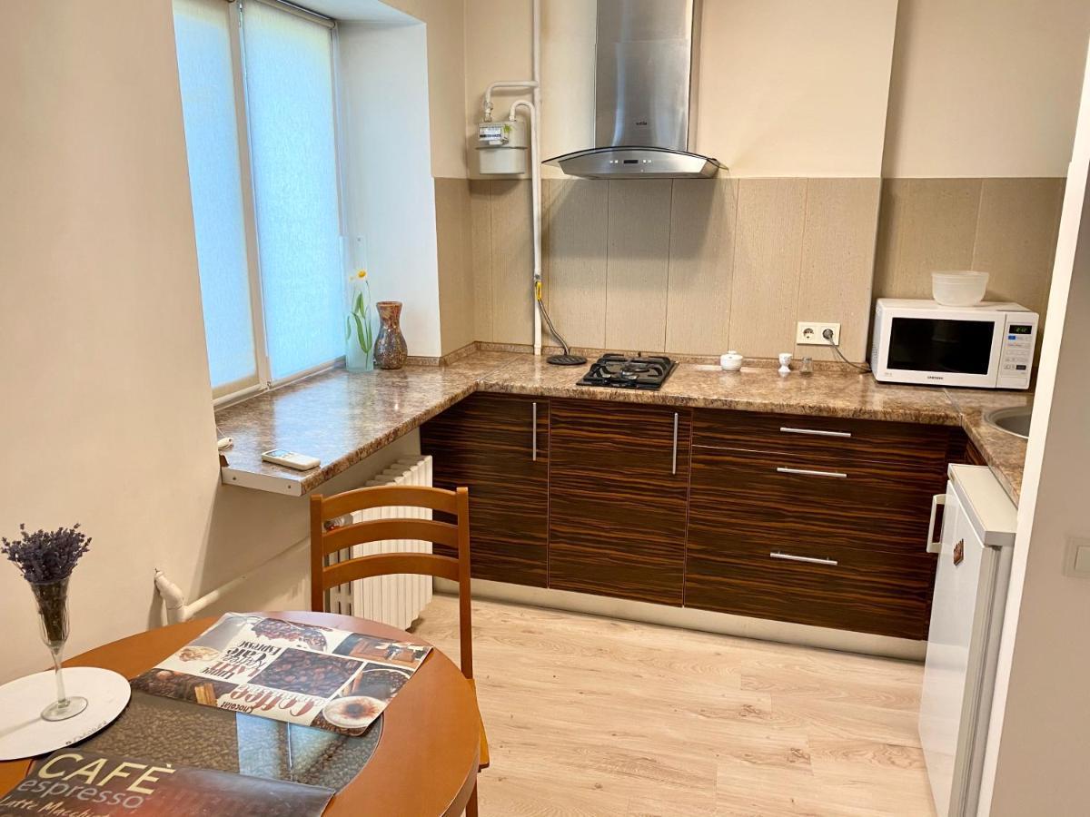 Central Apartment Lanzheron Beach Odessa Ngoại thất bức ảnh